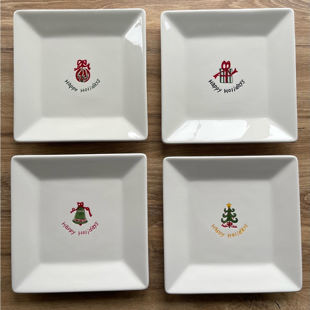 MIB BIA Cordon Bleu Set of 4 7” Plates Embossed Christmas Happy Hollidays